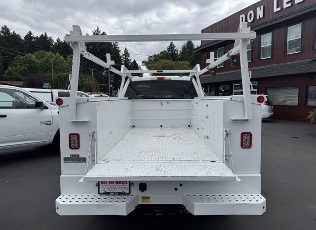 
								2022 Ford F250 Regular Cab 4×4 Truck **8ft SERVICE BODY** full									