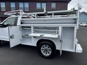 2022 Ford F250 Regular Cab 4×4 Truck **8ft SERVICE BODY**
