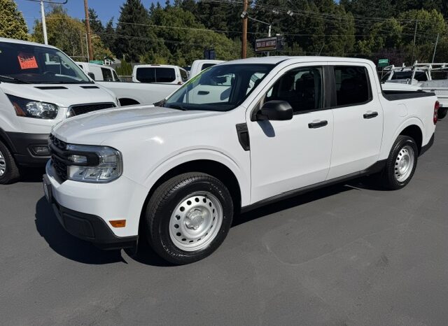 
								2022 Ford Maverick XL SuperCrew AWD Pickup full									