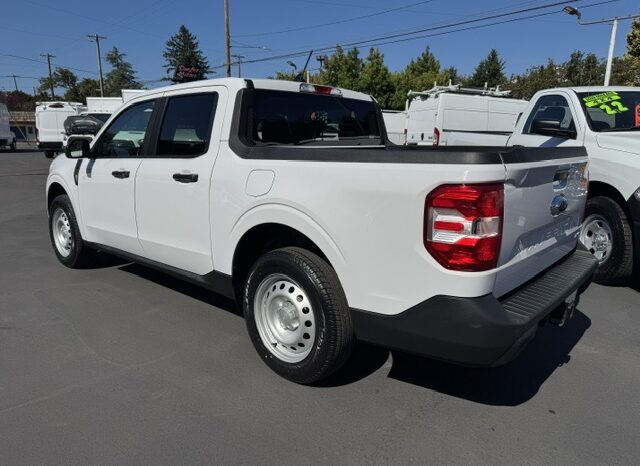 
								2022 Ford Maverick XL SuperCrew AWD Pickup full									