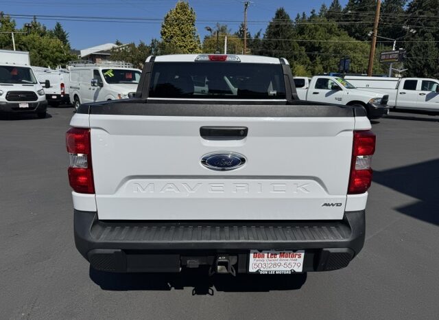 
								2022 Ford Maverick XL SuperCrew AWD Pickup full									