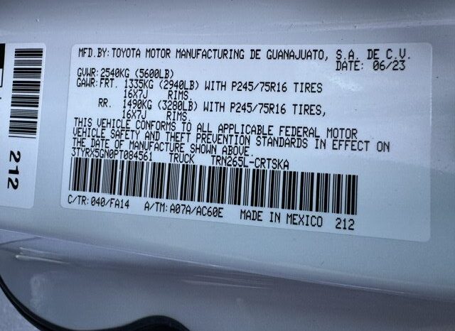 
								2023 Toyota Tacoma Access Cab Pickup full									
