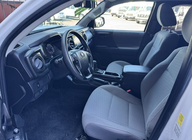 
								2023 Toyota Tacoma Access Cab Pickup full									