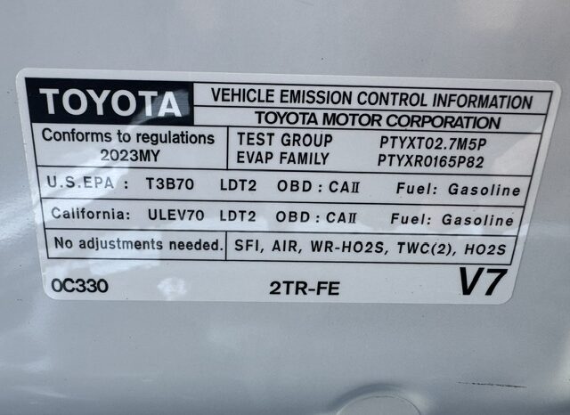 
								2023 Toyota Tacoma Access Cab Pickup full									