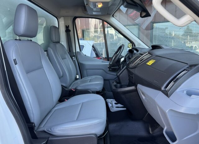 
								2019 Ford Transit 350 HD Chassis Cab **12ft BOX** Van full									
