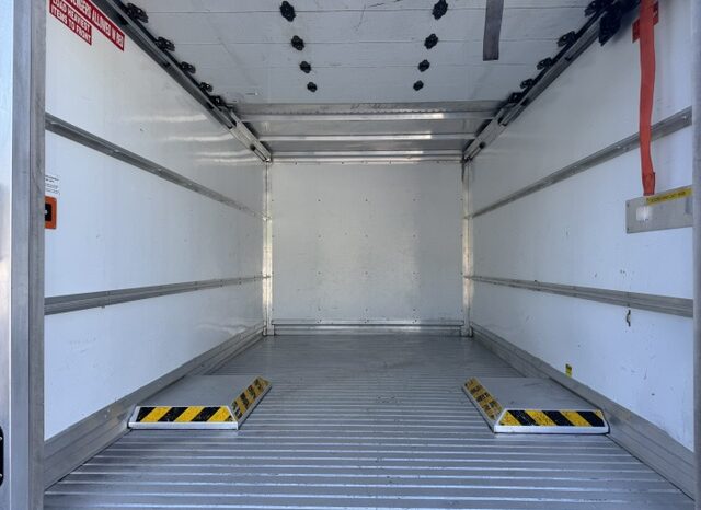 
								2019 Ford Transit 350 HD Chassis Cab **12ft BOX** Van full									