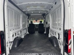 2023 Ford Transit 250 Medium Roof Cargo Van
