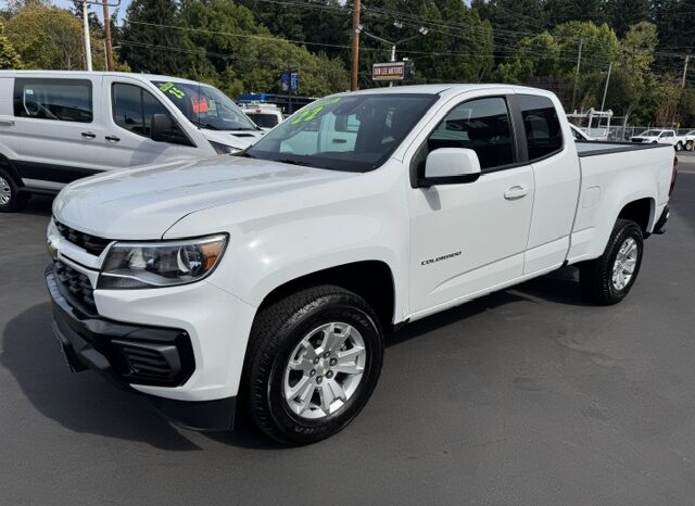 
								2022 Chevrolet Colorado Extended Cab Pickup full									