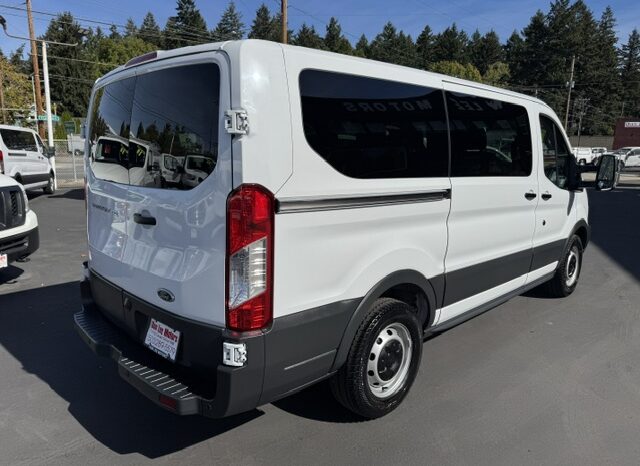 
								2018 Ford Transit 150 **8-PASSENGER** Van full									