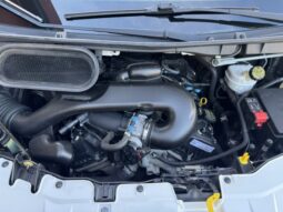 
										2015 Ford Transit 250 Cargo Van full									