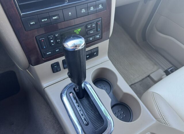 
								2007 Ford Explorer Limited Sport Utility 4WD full									