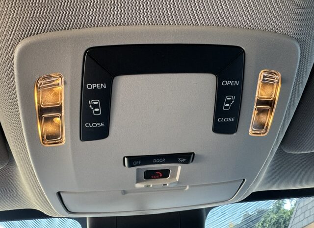 
								2024 Toyota Sienna LE Minivan **AWD** full									