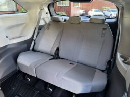 
										2024 Toyota Sienna LE Minivan **AWD** full									