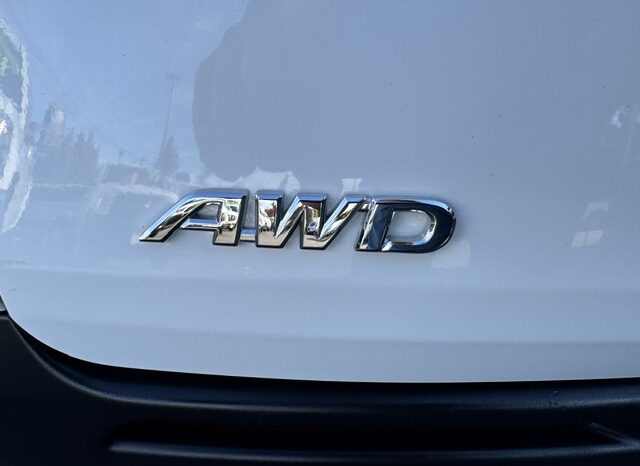 
								2024 Toyota Sienna LE Minivan **AWD** full									