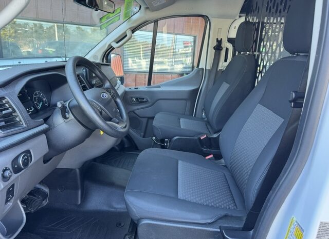 
								2025 Ford Transit 250 Cargo Van full									