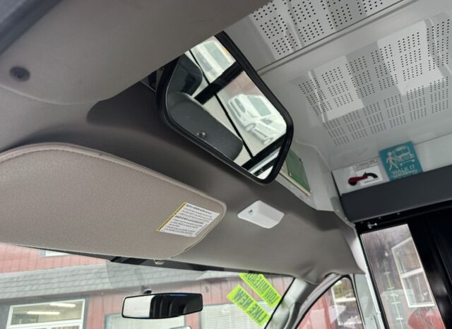 
								2013 Chevrolet Express 3500 **COLLINS BUS** full									