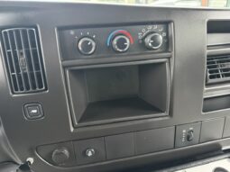 
										2013 Chevrolet Express 3500 **COLLINS BUS** full									