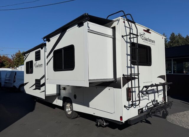 
								2019 Chevrolet Express 4500 Coachmen Freelander 26DS MotorHome full									