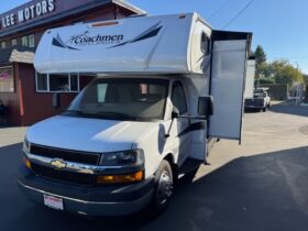2019 Chevrolet Express 4500 Coachmen Freelander 26DS MotorHome