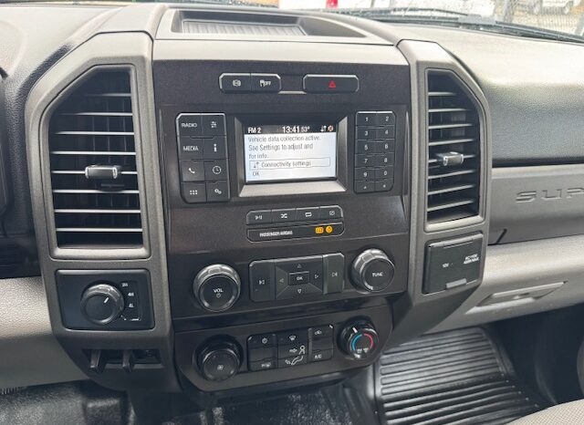 
								2020 Ford F550 Crew Cab 4×4 **9ft SERVICE BODY** Diesel Truck full									